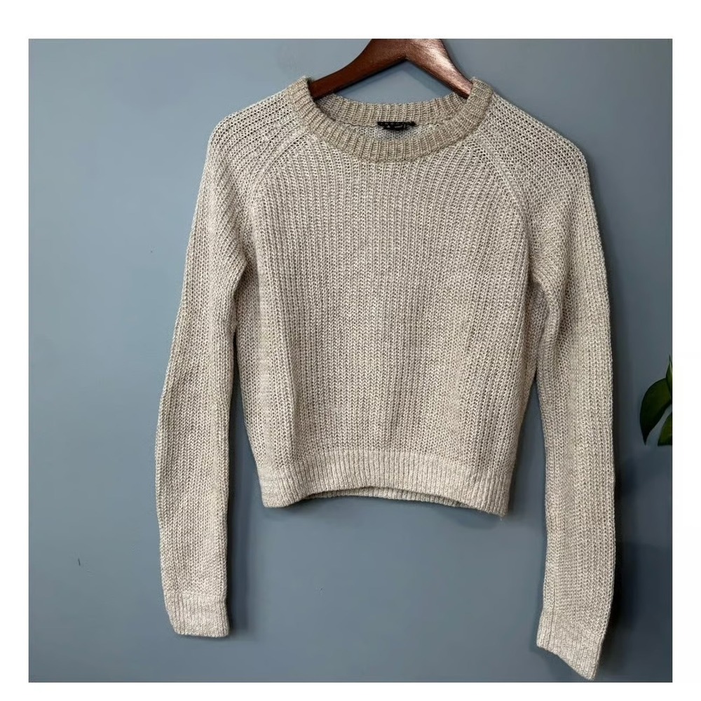Theory 100% Linen Oatmeal Beige Crewneck Sweater